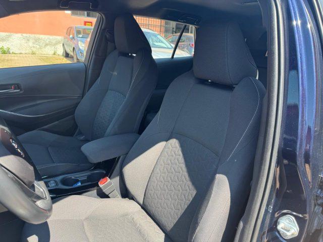 TOYOTA Corolla Touring Sports 1.8 Hybrid Business