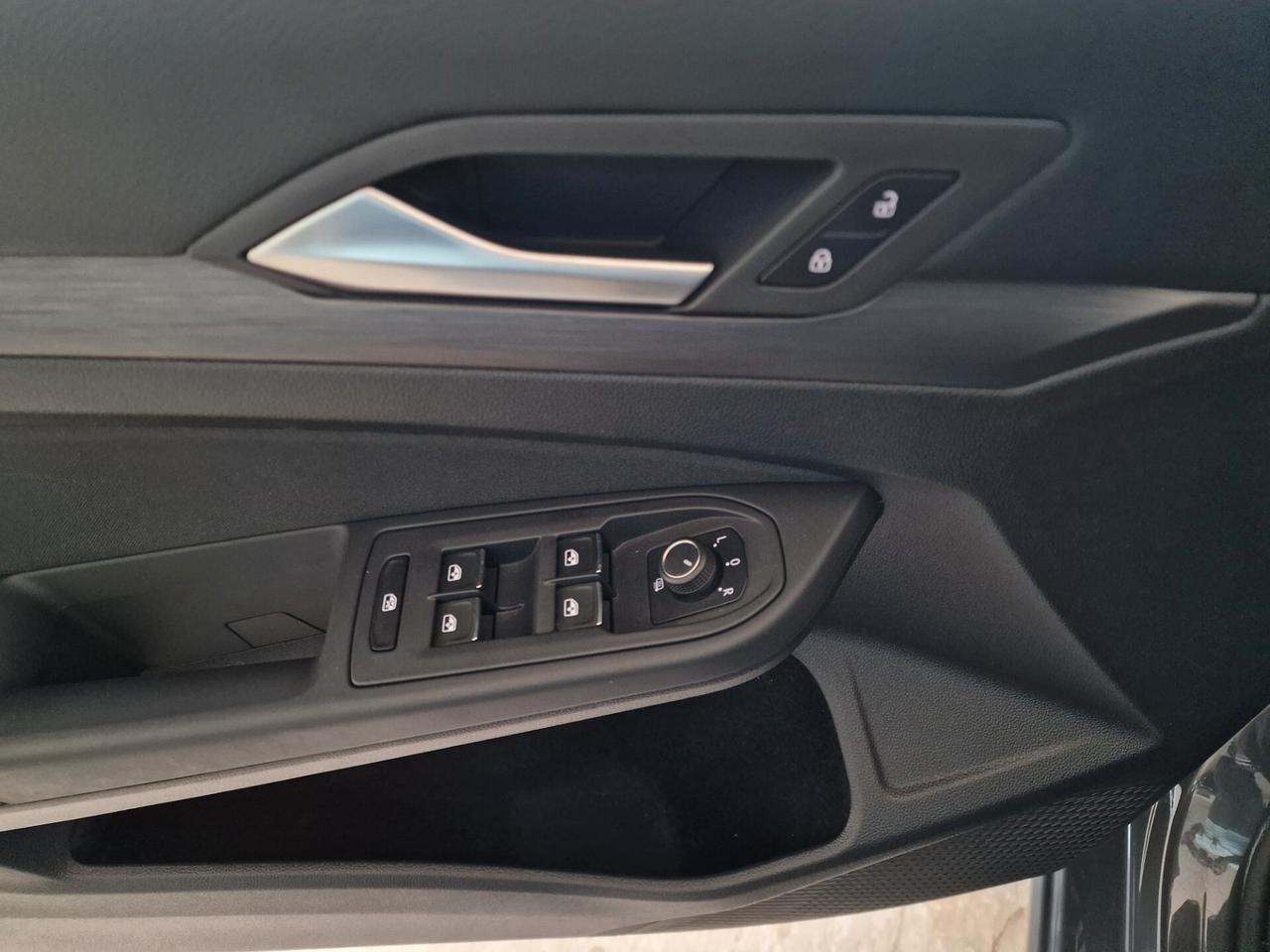 VW Golf 2.0 TDI DSG Style