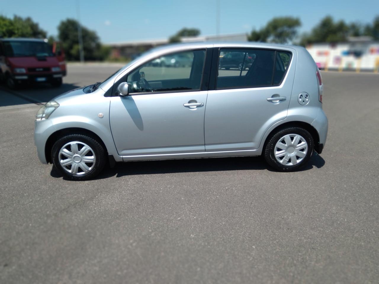 Daihatsu Sirion 1.3 91cv Taka Green Powered x neopatentati