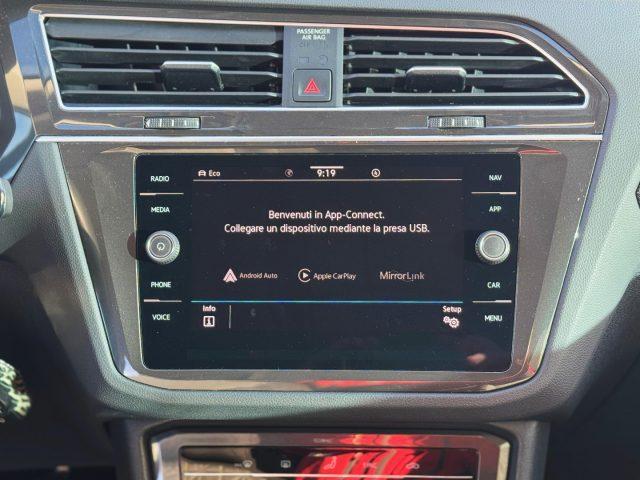 VOLKSWAGEN Tiguan 2.0 TDI 150 CV SCR DSG LIFE *UNIPROPRIETARIO*