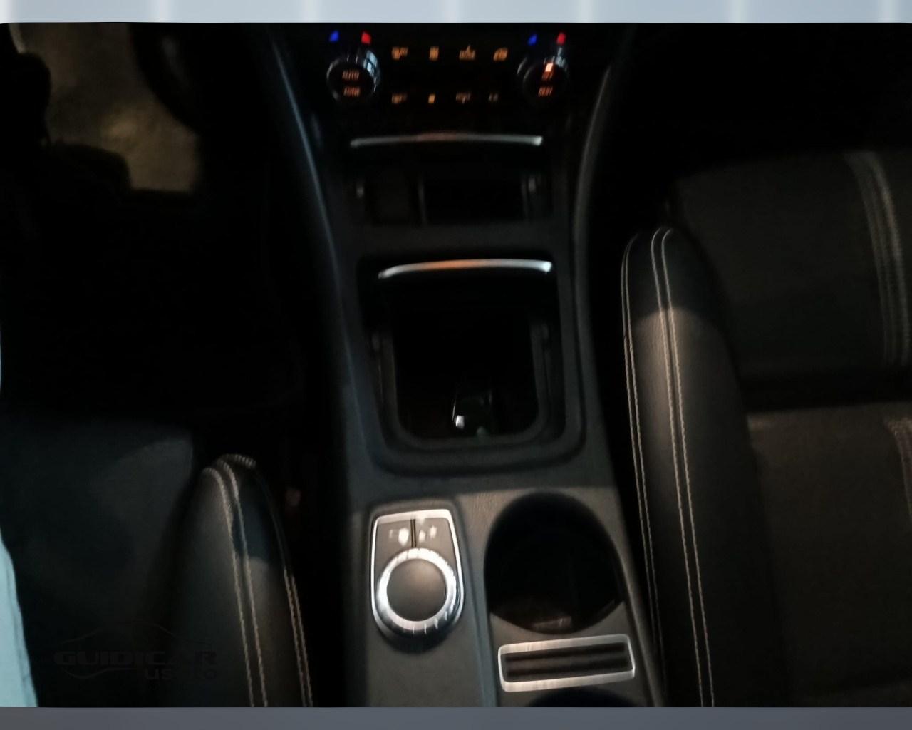Mercedes-Benz GLA-X156 2017 - GLA 200 d Sport auto