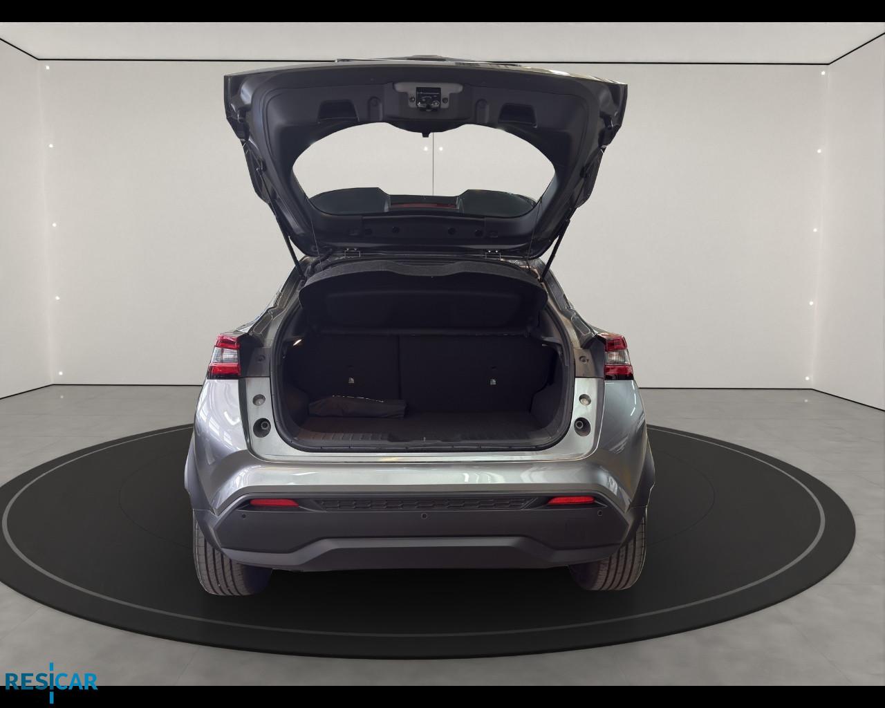 NISSAN JUKE ACENTA AMT