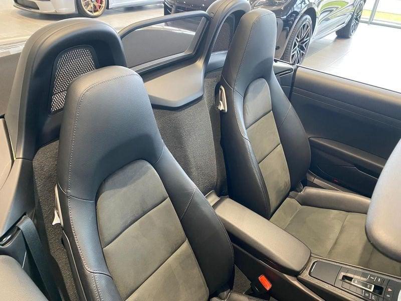 Porsche 718 Boxster 2.0 300 cv PDK - IVA Esposta