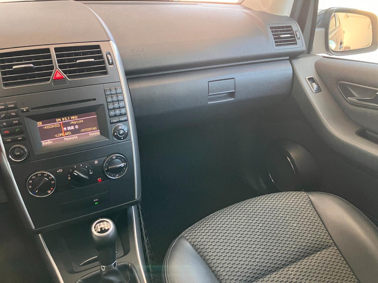 Mercedes-benz A 160 NEOPATENTATI EURO 5 BENZINA