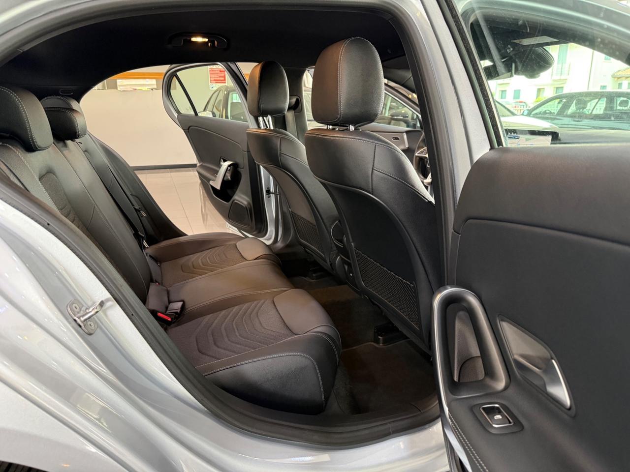 Mercedes-benz A 180 Progressive Advanced auto 17.000 KM!!
