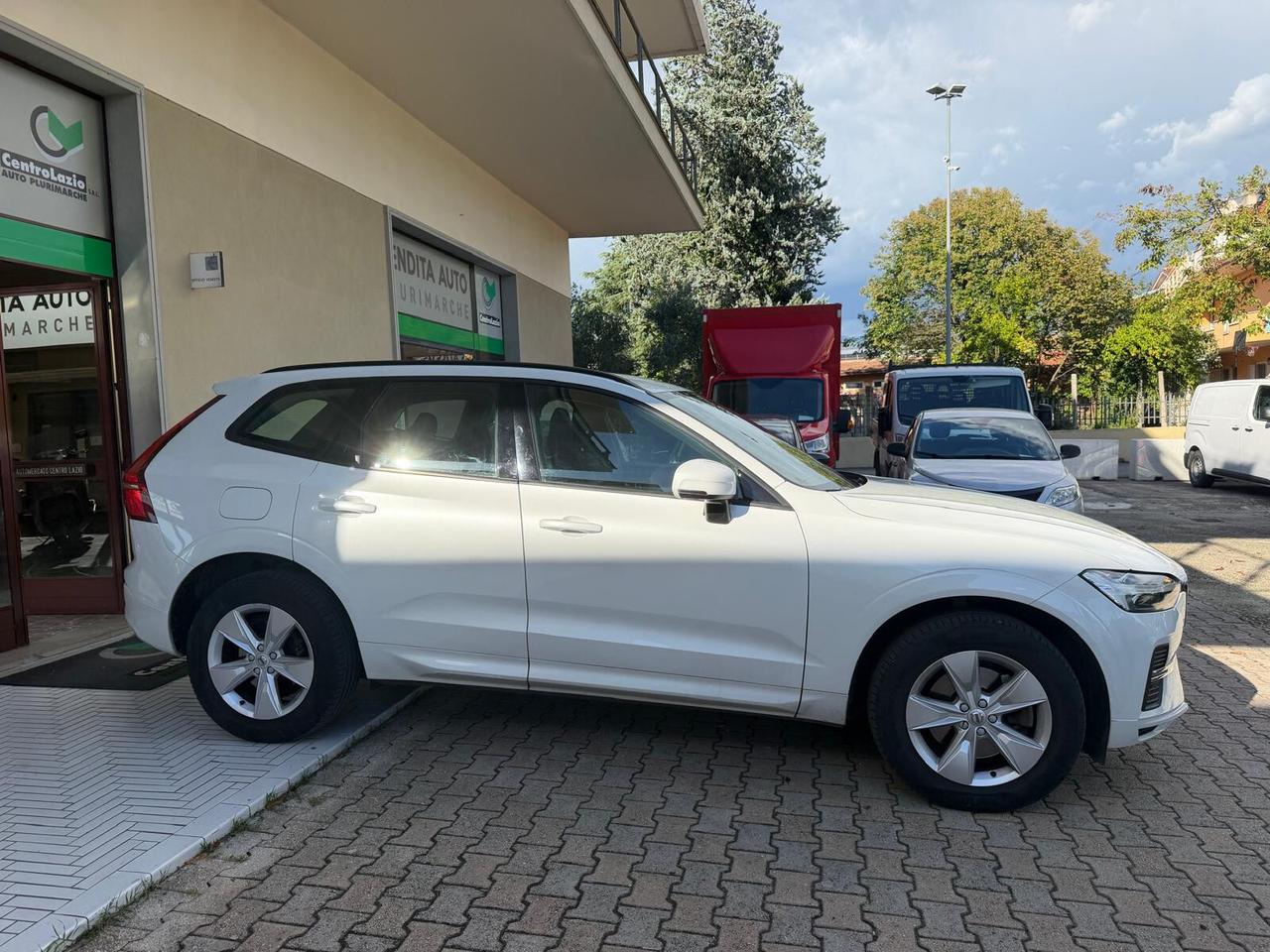 Volvo XC 60 XC60 B4 (d) automatico Business