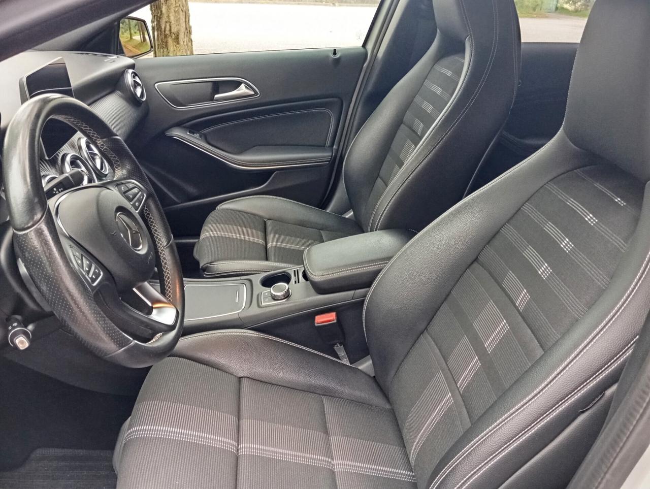 Mercedes-benz A 180 d A180 Automatic Sport Permute