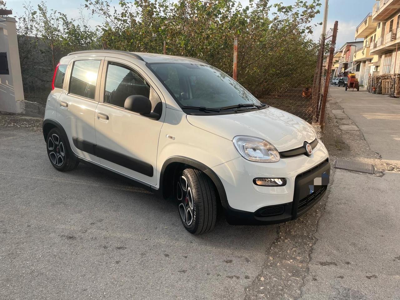 Fiat Panda 1.0 FireFly S&S Hybrid City Cross