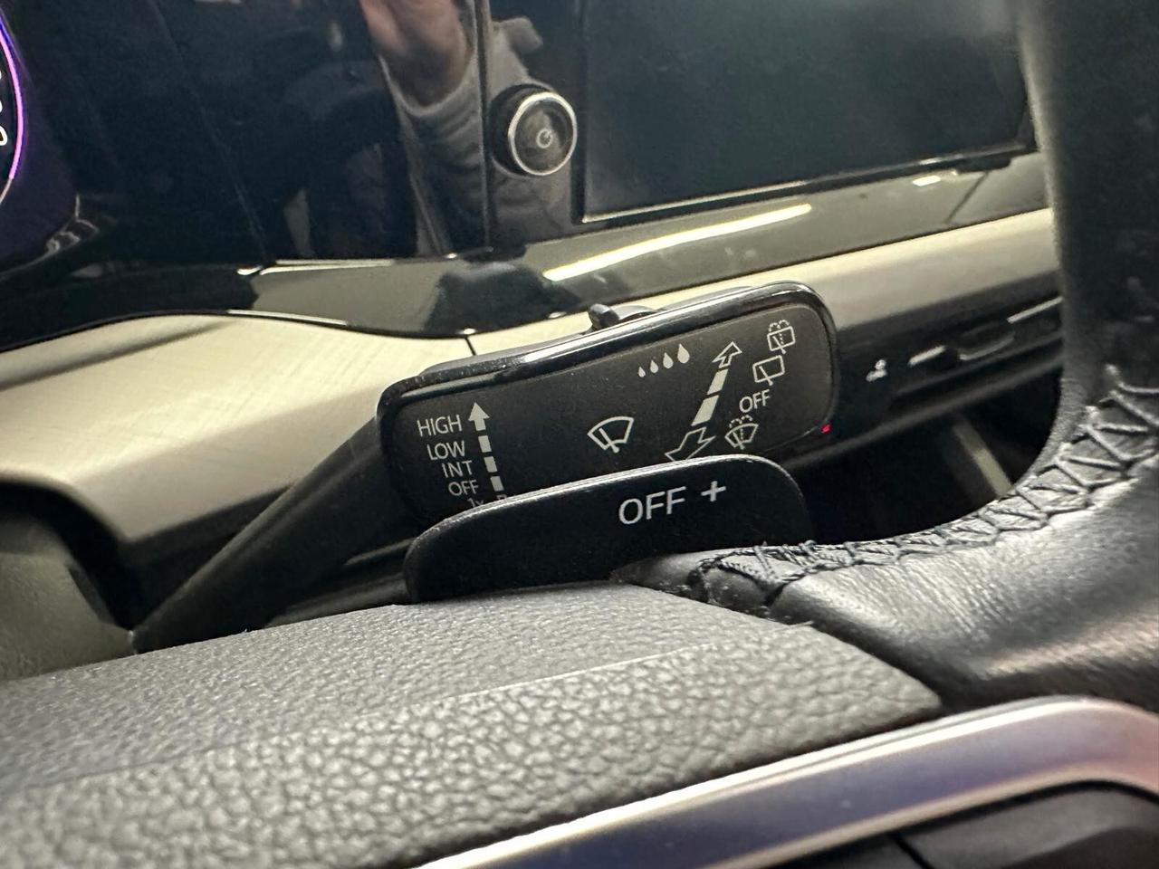 Volkswagen Golf 1.0 eTSI EVO DSG Life