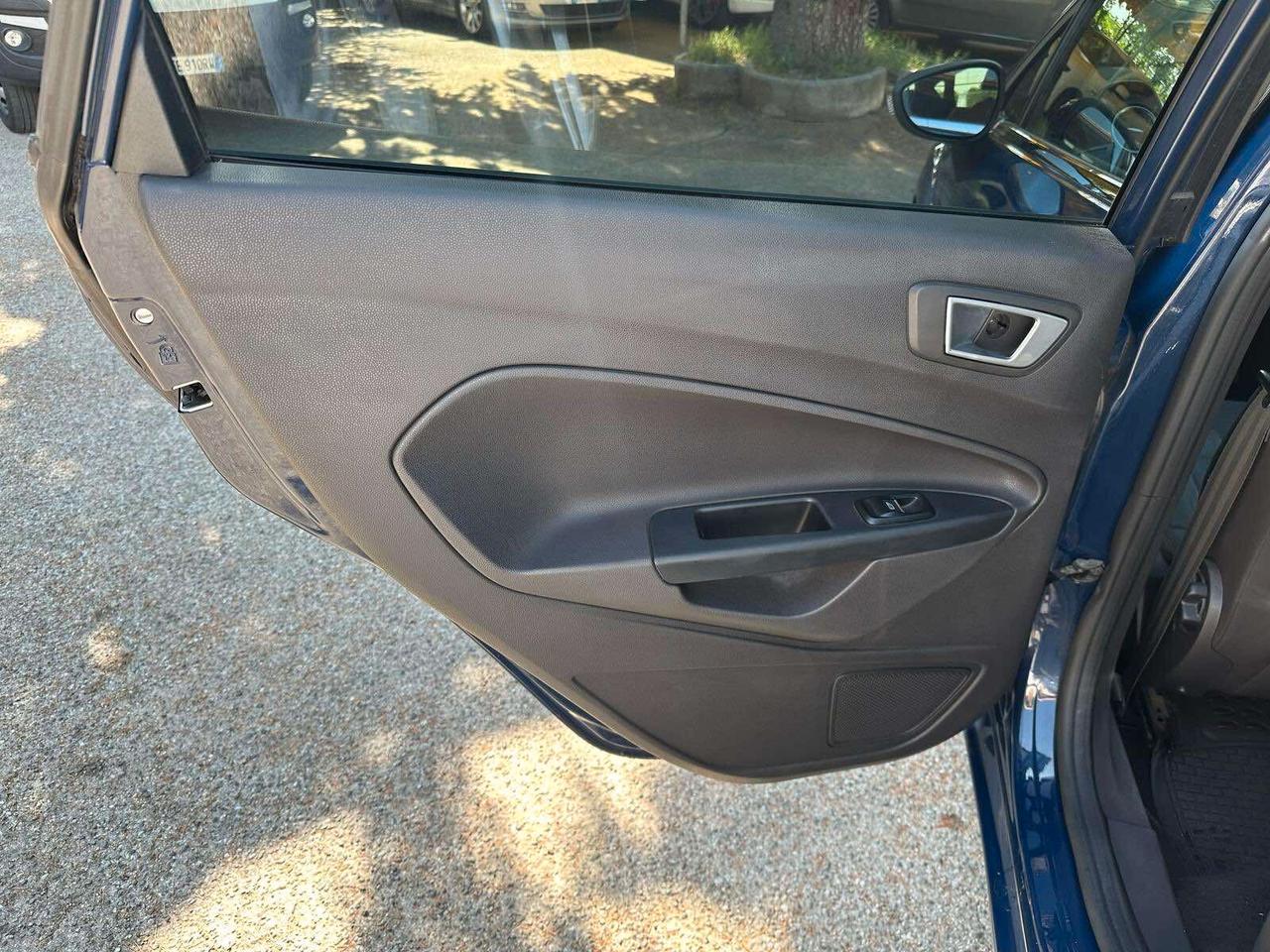 Ford Fiesta 1.4 5p. Bz.- GPL Titanium-2014