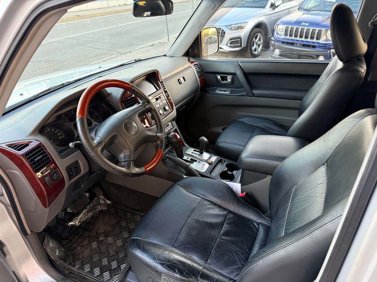 Mitsubishi Pajero 3.2 16V DI-D 5p. GLS2