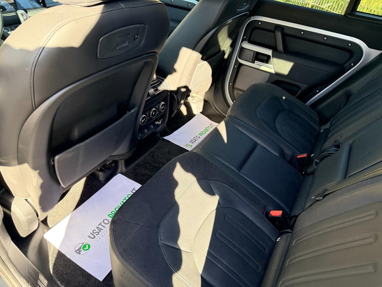 Land Rover Defender 110 3.0d Hybrid 7 POSTI + IVA