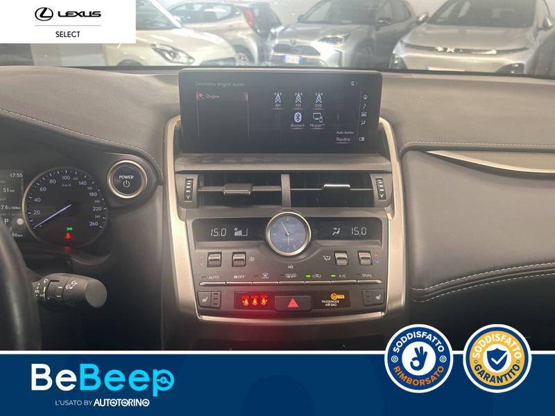 Lexus NX 300H 2.5 PREMIUM 4WD CVT