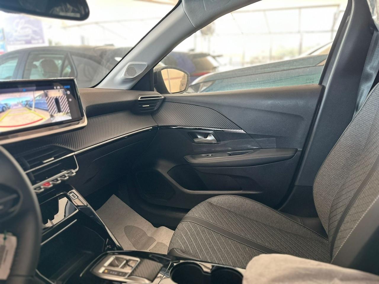 Peugeot 208 Hybrid 110 e-DCS6 Allure