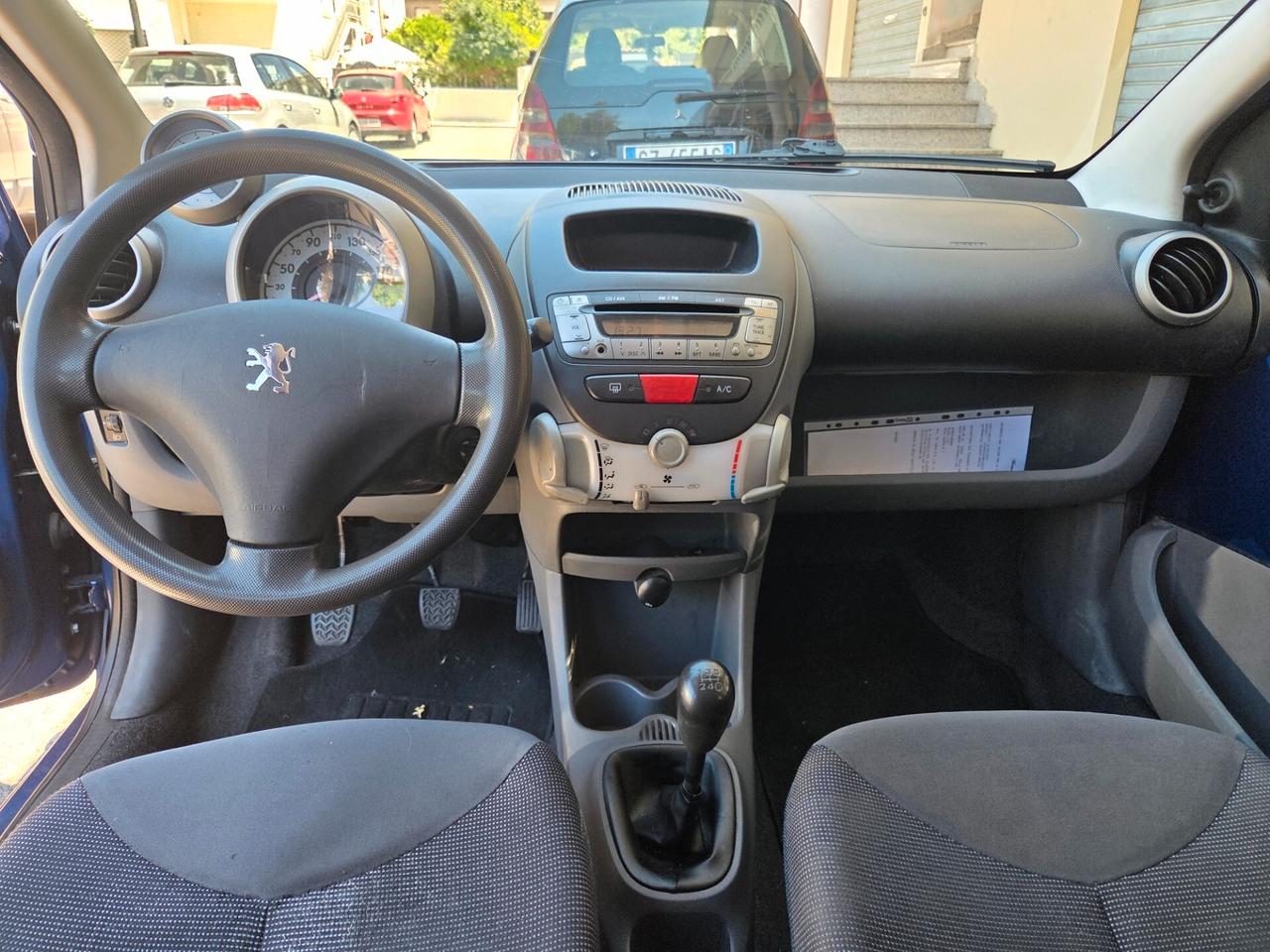 Peugeot 107 / Citroen C1 1.0 68CV 5p. Sweet Years