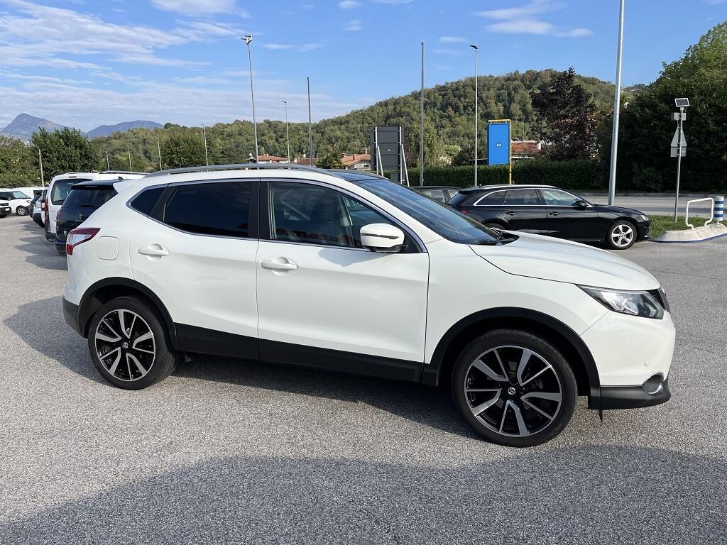 NISSAN QASHQAI 1500 DCI 130 CV 6M TEKNA