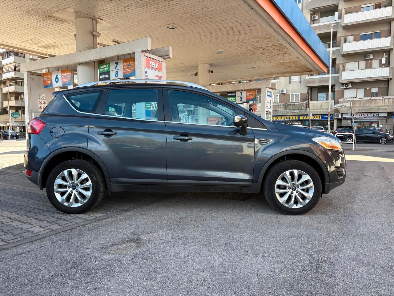 Ford Kuga 2.0 TDCi 136 CV 4WD Titanium DPF