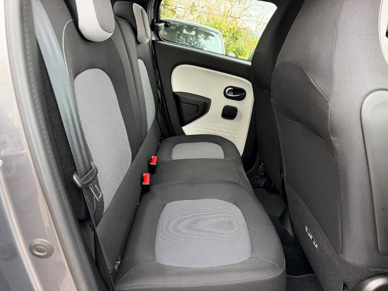 Renault Twingo SCe 65CV Intens LED 2021