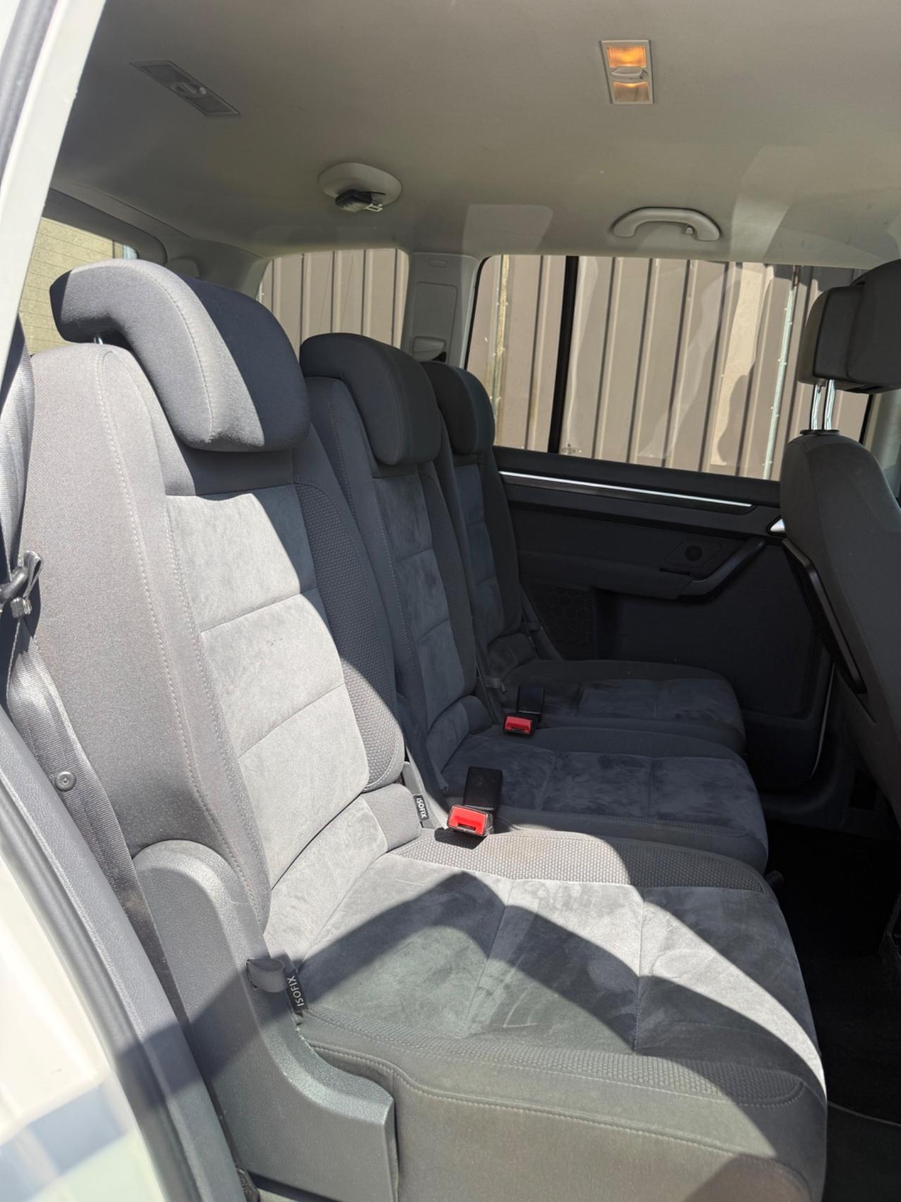 Volkswagen Touran Business 2.0 TDI 140 CV Highline
