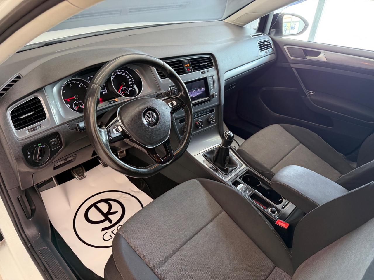 Volkswagen Golf 7 1.6 TDI 5p 90CV Kit GTI