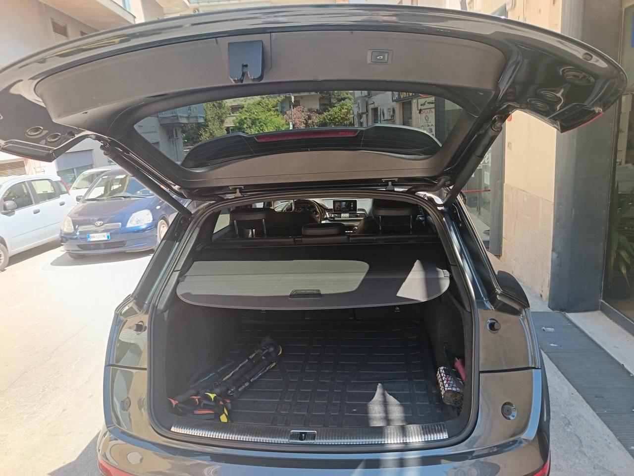 Audi Q5 50- 3.0TDI S line S-Tronic Quattro - Full Optional