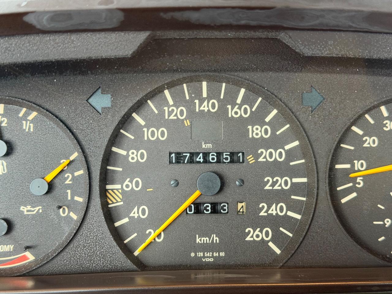 Mercedes-benz 560 MERCEDES SEC