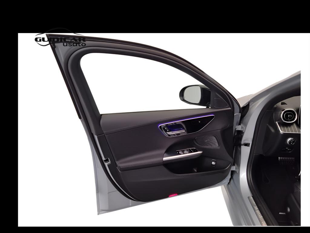 Mercedes-Benz Classe C-S206 SW 2021 - C SW 220 d mhev AMG Line Advanced 197cv auto