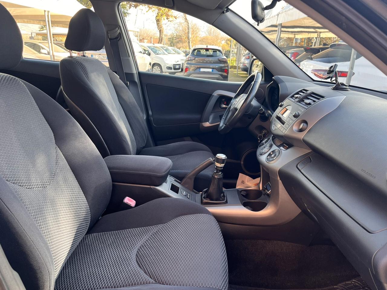 Toyota RAV 4 2.2 4x4 Diesel 136 CV Fuoristrada Luxury