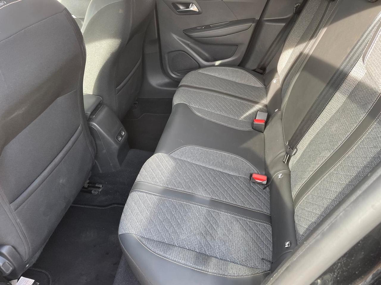 Peugeot 208 PureTech 100 Stop&Start 5 porte Allure
