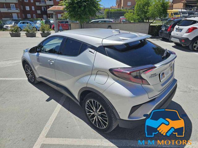 TOYOTA C-HR 1.8 Hybrid E-CVT Dynamic