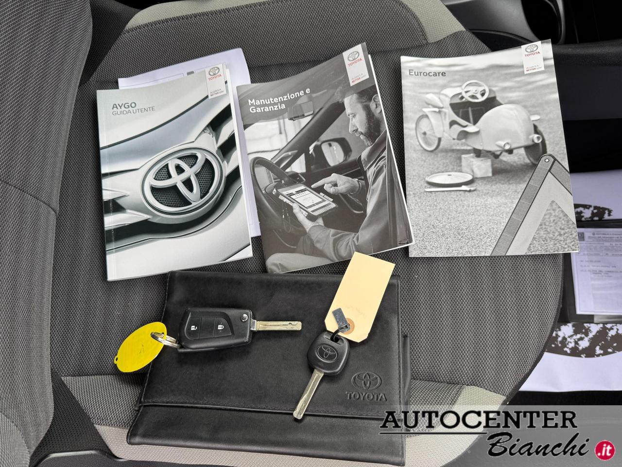 Toyota Aygo 5 Porte Aygo 5p 1.0 x-cool 72cv