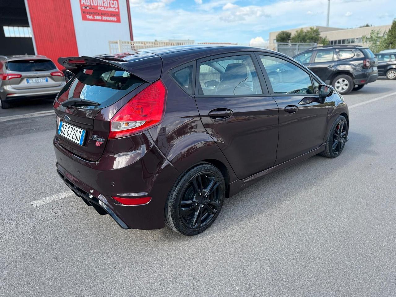 Ford Fiesta 1.4 TDCi 5p. Titanium