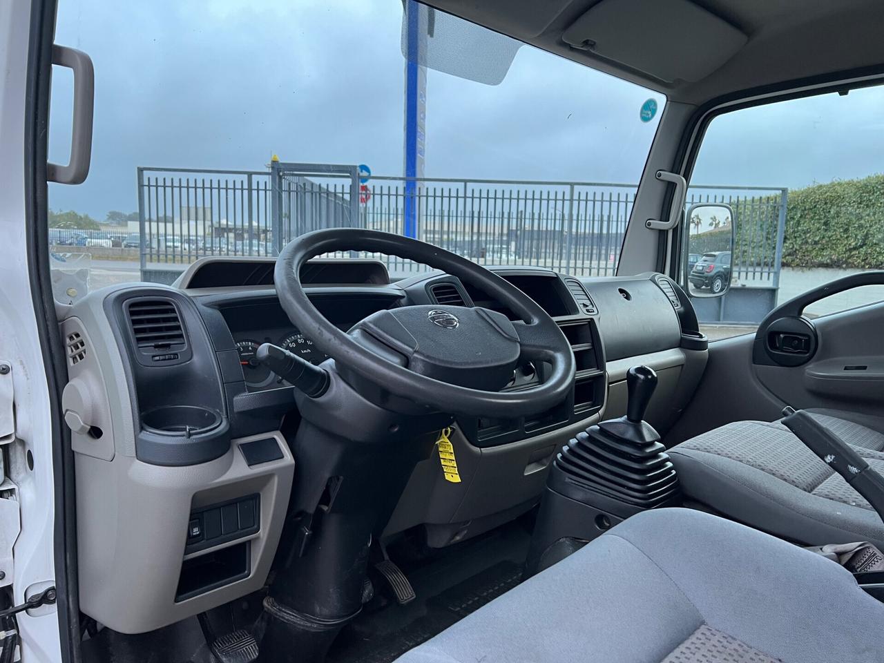 Nissan Cabstar 35.13 2.5 TD Cassone Fisso 115.000km