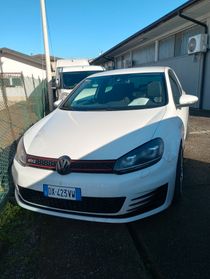 Volkswagen Golf GTI Golf 2.0 TSI 3p. GTI