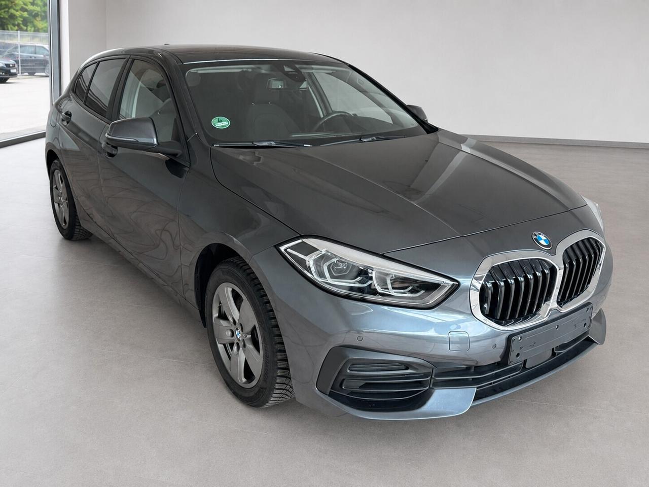 Bmw 116 116d 5p. Business Advantage - 2020