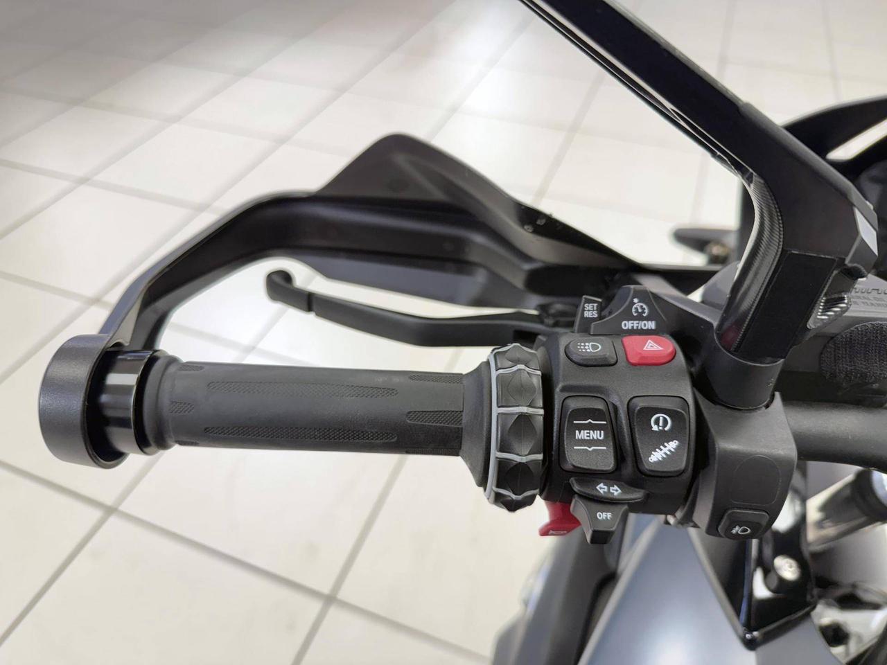 BMW R 1250 GS Triple Black