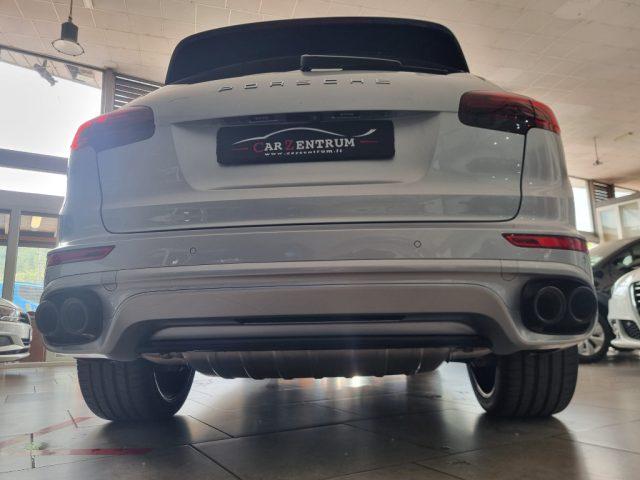 PORSCHE Cayenne 4.1 S Diesel