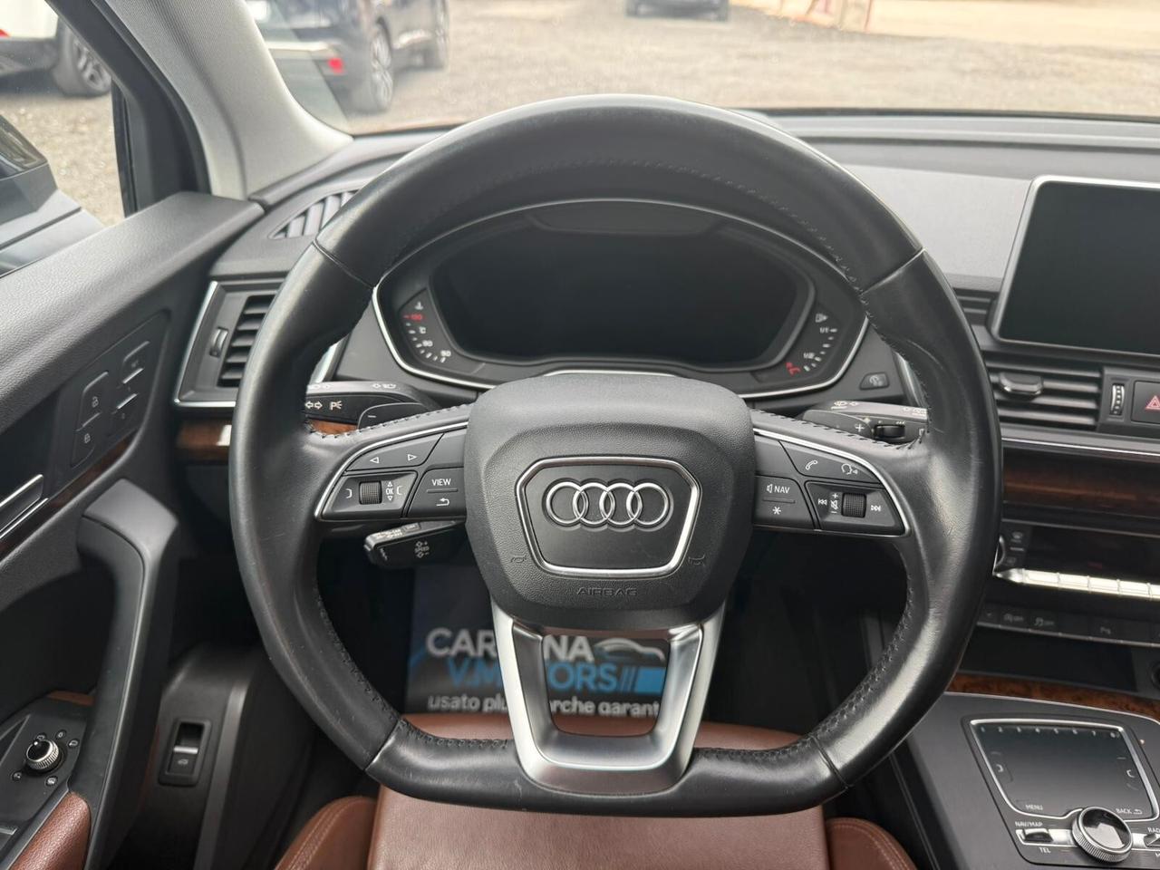 Audi Q5 190 CV - TARGA : FM433XB