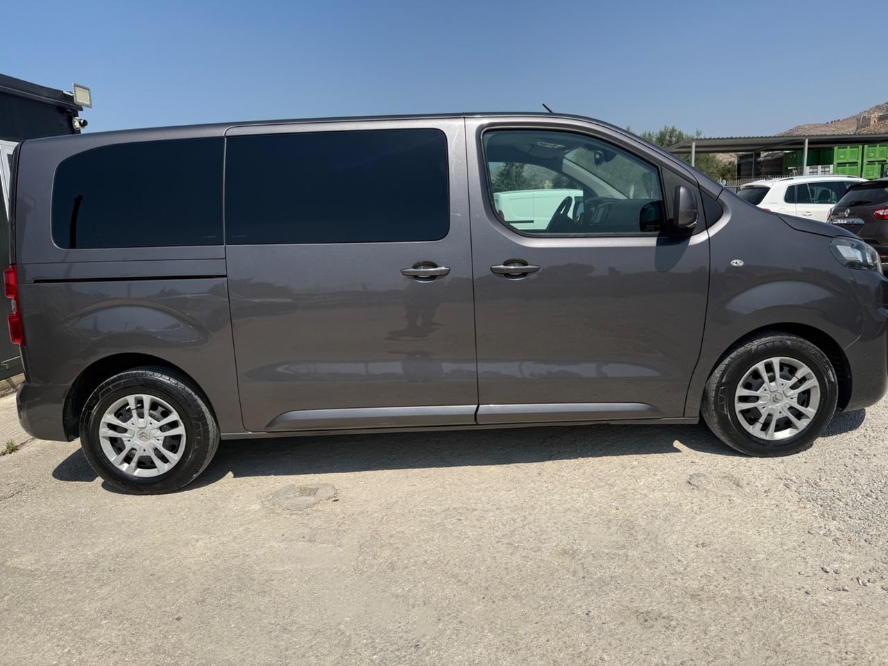 Citroen Spacetourer BlueHDi 150 M Shine 9 posti