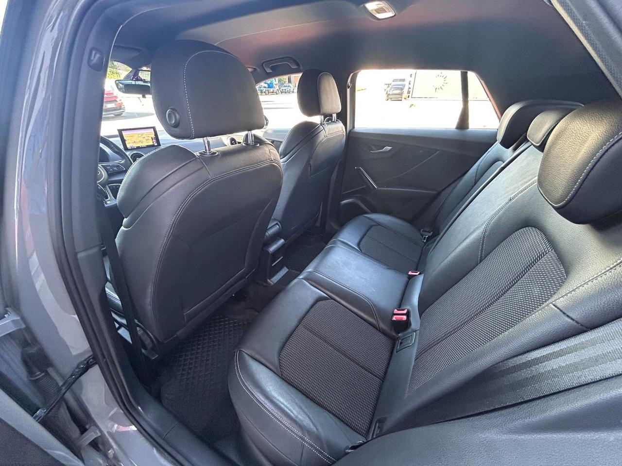Audi Q2 30 TDI S line Edition