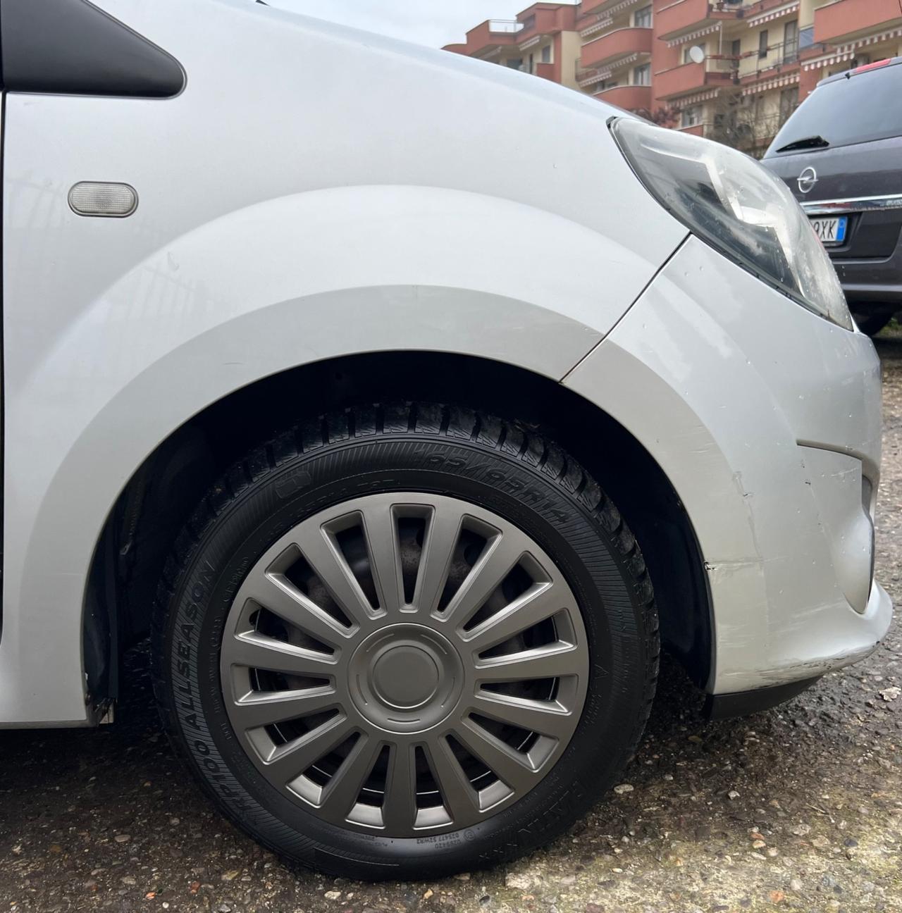 Renault Twingo 1.2 8V Dynamique