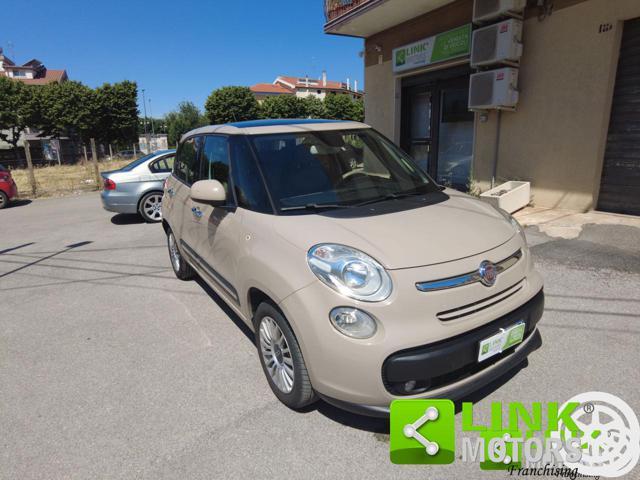 FIAT 500L pop star