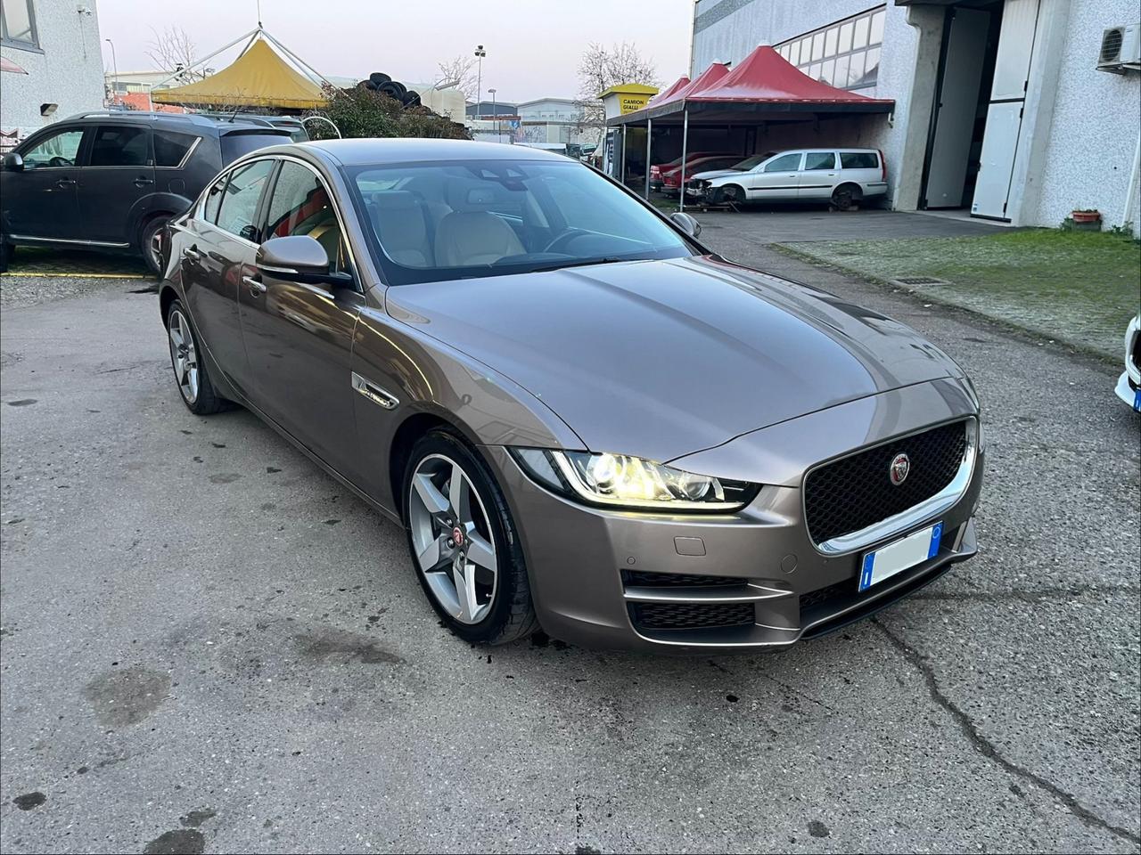 Jaguar XE 2.0 Diesel 2015