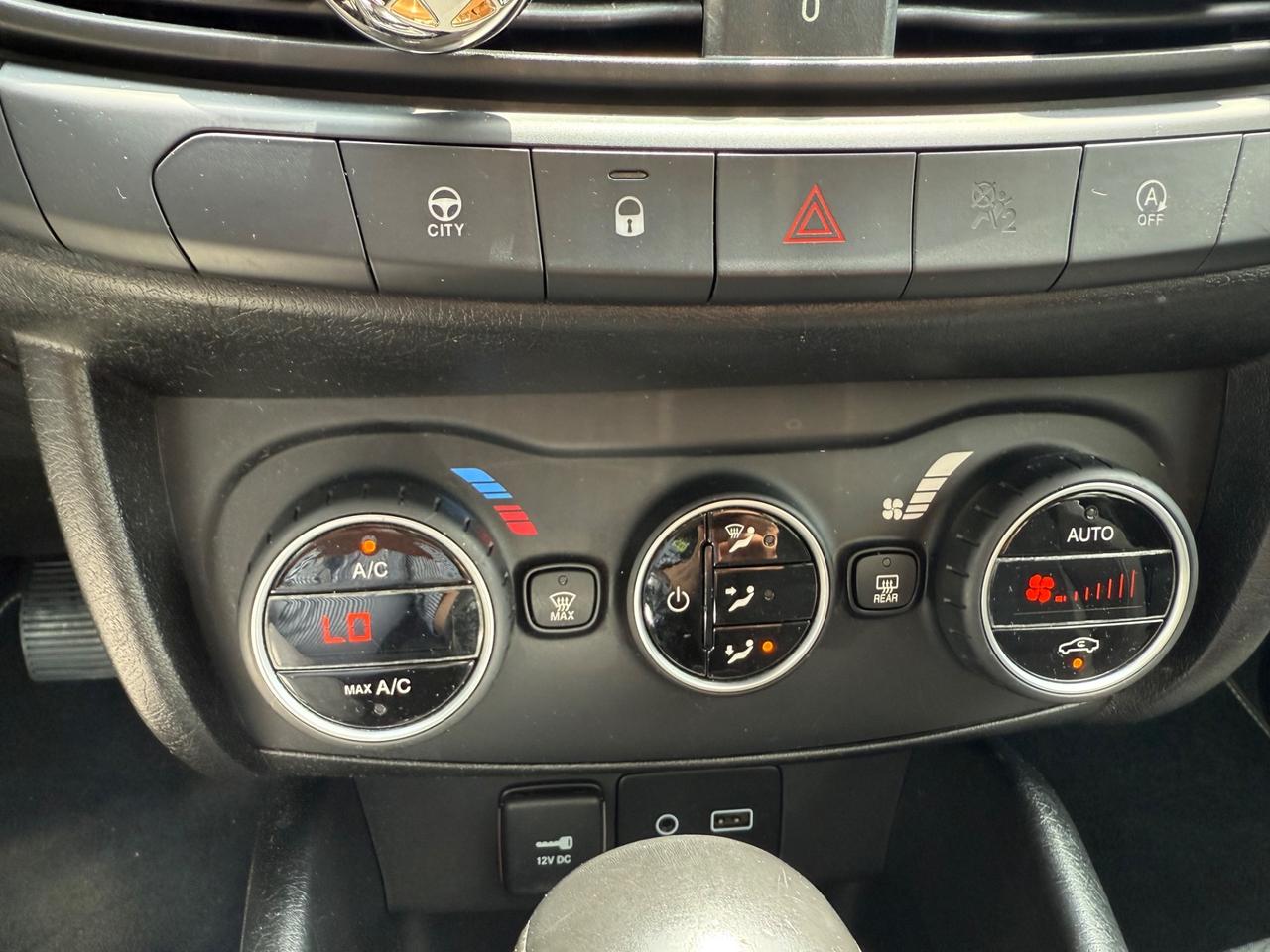 Fiat Tipo 1.6 Mjt S&S SW Lounge