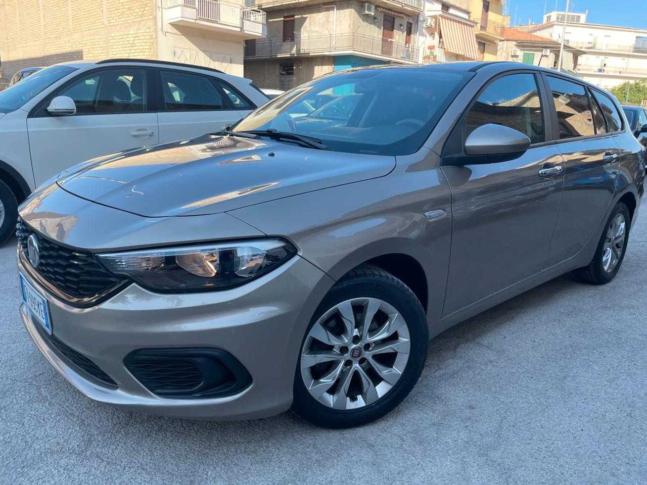 Fiat Tipo 1.6 Mjt S&S SW Lounge