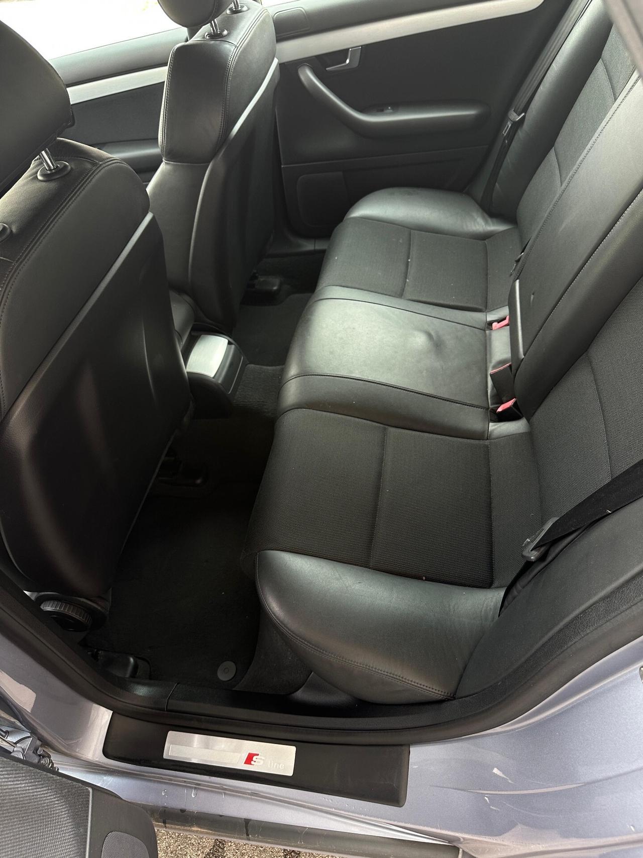 Audi A4 2.0 16V TDI Avant Top
