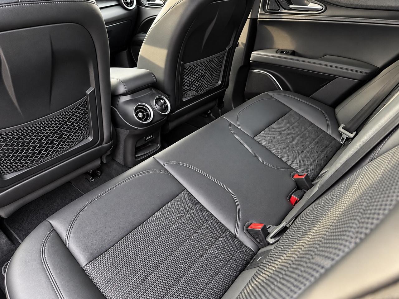 Alfa Romeo Stelvio 2.2 Turbodiesel 210 CV AT8 Q4 Executive