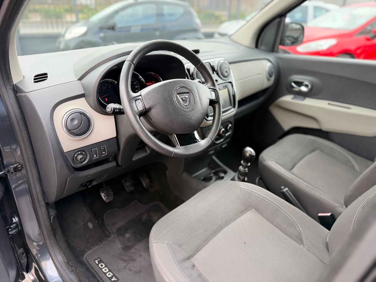 Dacia Lodgy 1.5 dCi 8V 90CV 5 posti Lauréate