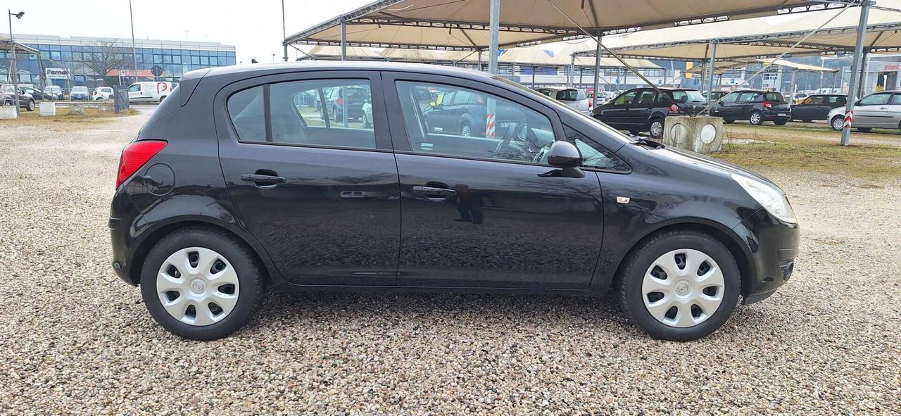 Opel Corsa 1.2 5 porte Enjoy