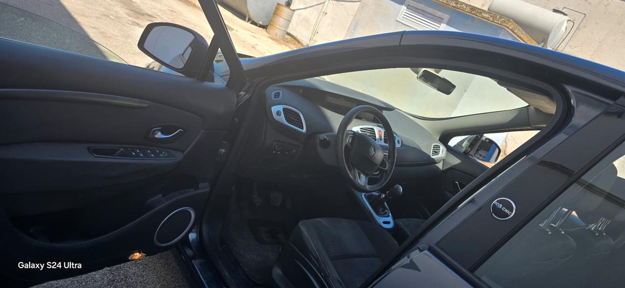 Renault Scenic Scénic X-Mod 1.5 dCi 110CV Luxe